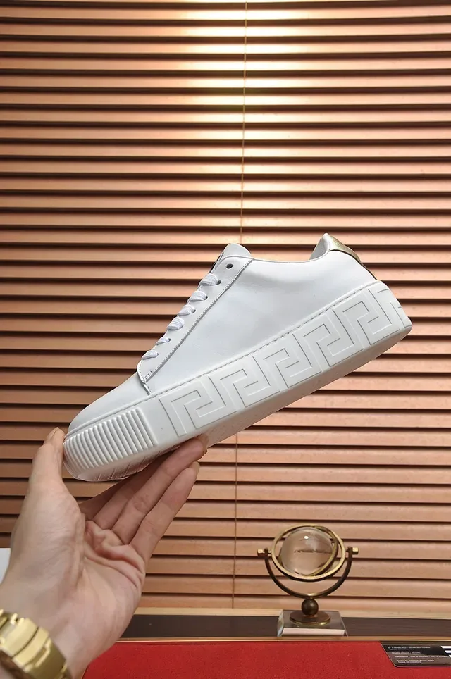 Versace Odissea Sneakers Lifestyle Blanches avec impression baroque 6