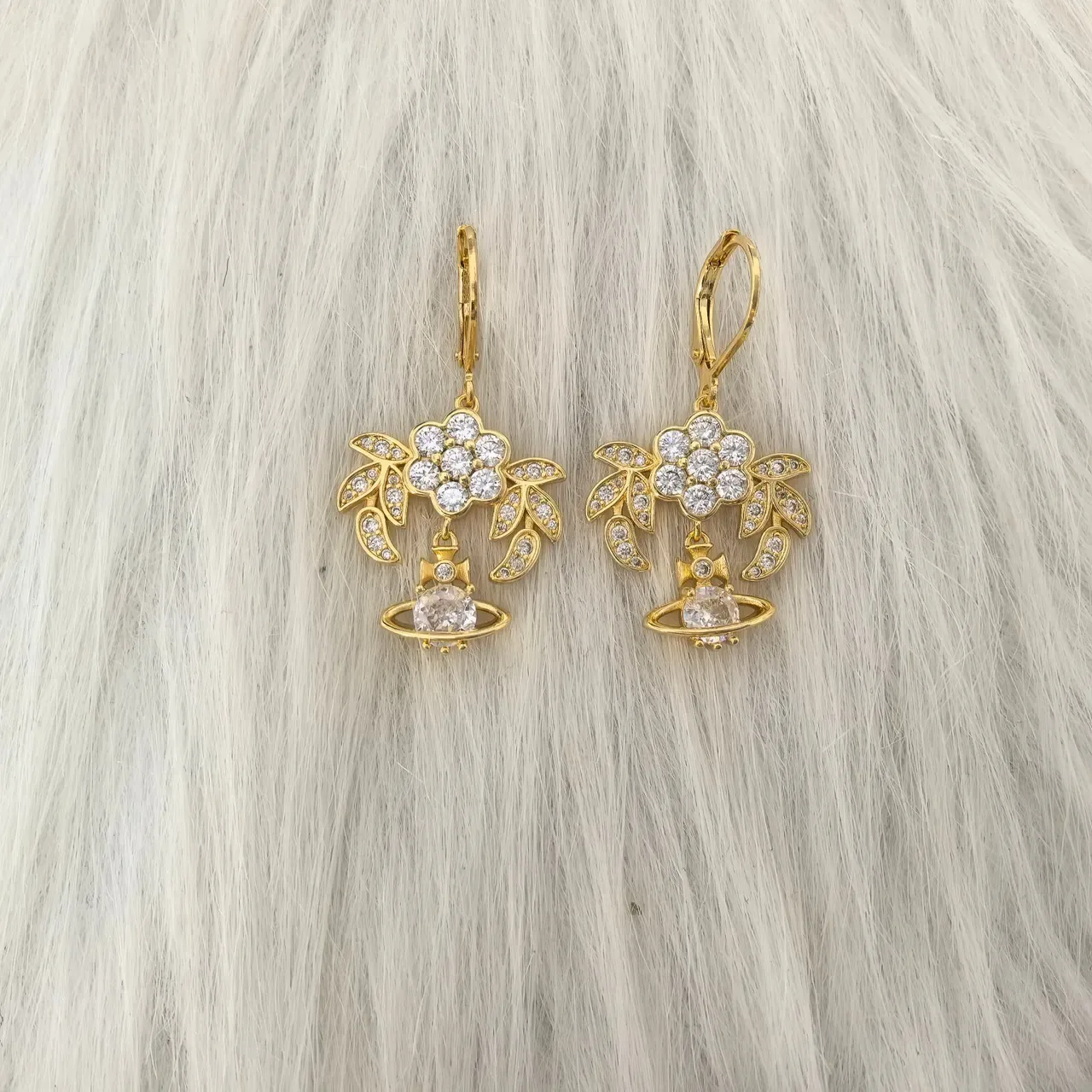 Vivienne Westwood Orb Flower Crystal Gold-Tone Earrings 4