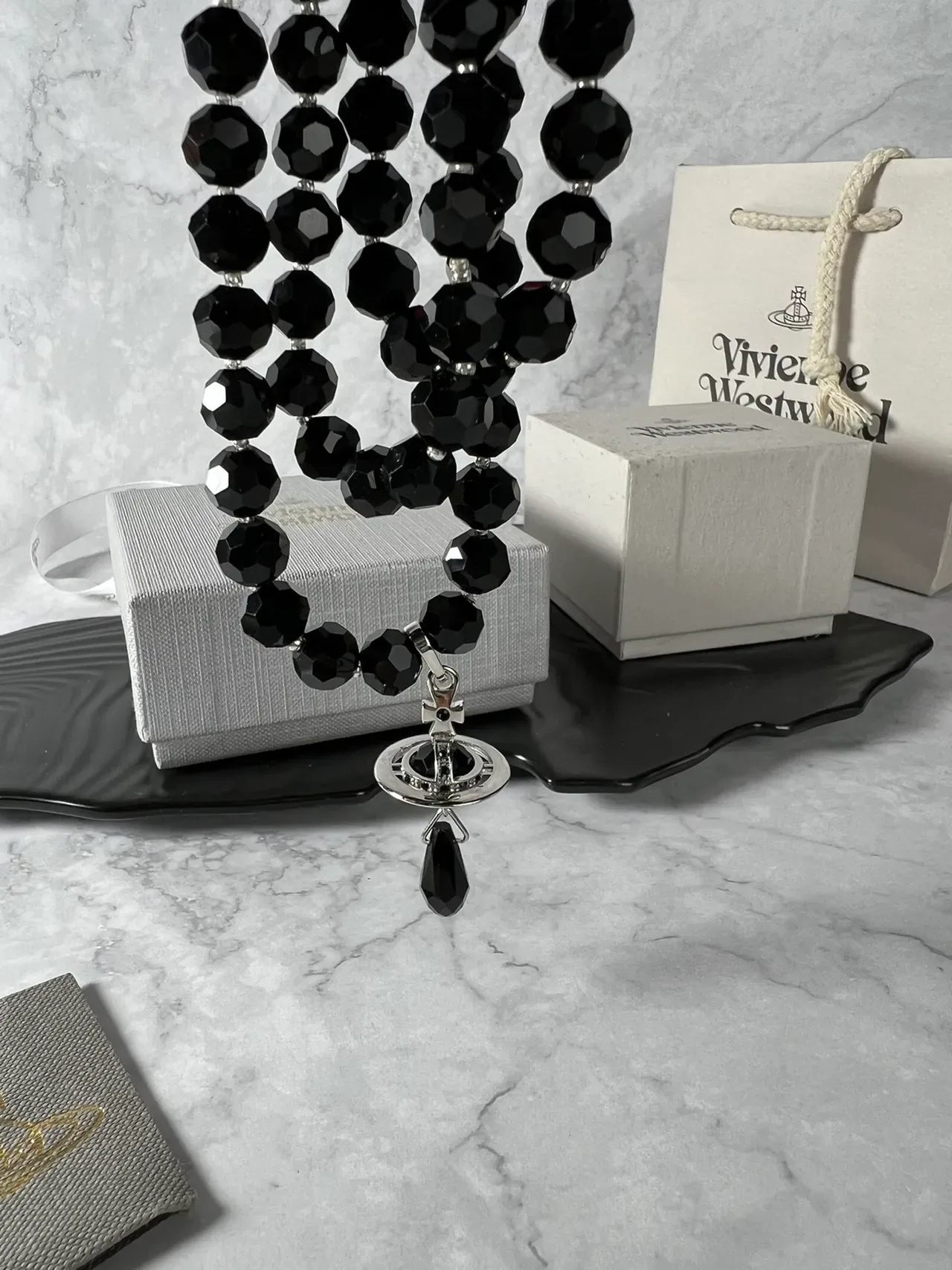 Vivienne Westwood Orb Necklace Black Faceted Beads Silver-Tone Hardware Necklaces 2