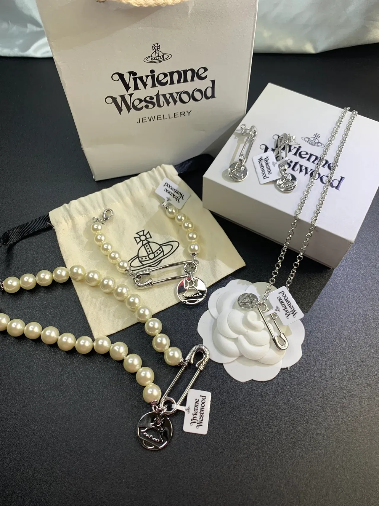 Vivienne Westwood Orb Safety Pin Pearl Strand Necklace 3