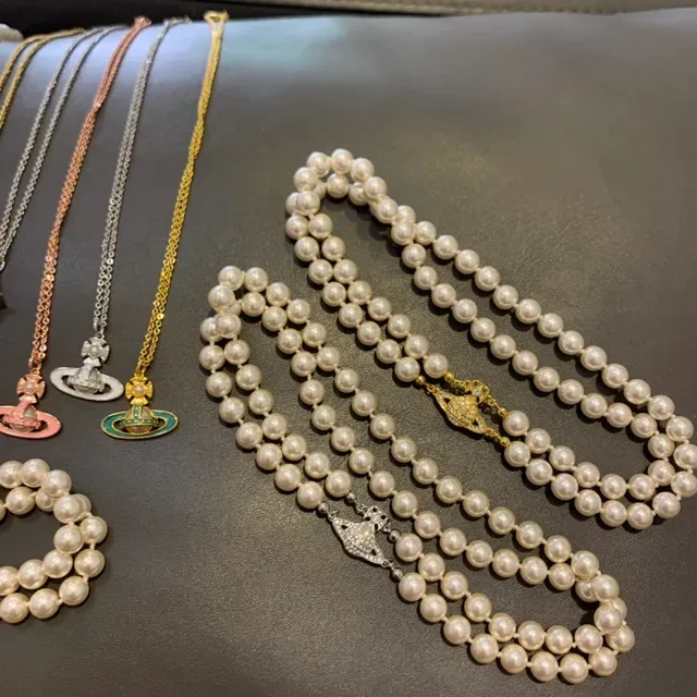 Vivienne Westwood Orb White Gold Pearl Strand Pendant Necklace 4
