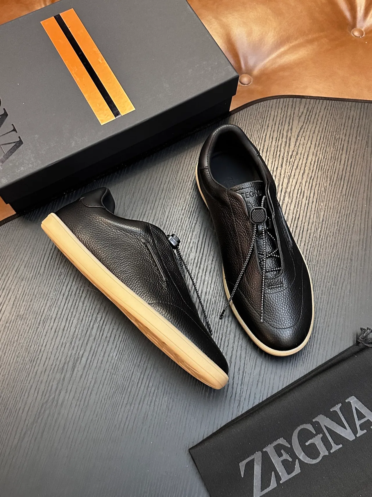Zegna Chaussure Noire Cuir Pebbled Fermeture Éclair Mocassin 5