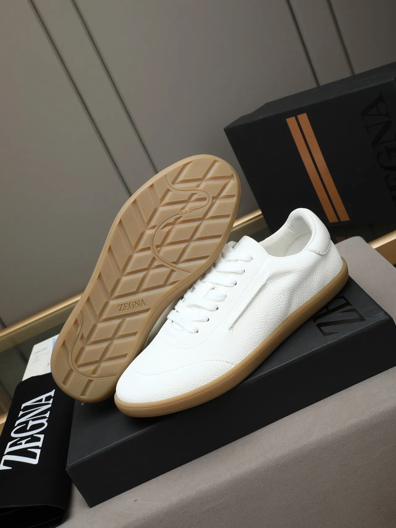 Zegna White Textured Leather Low-Top Sneaker 5