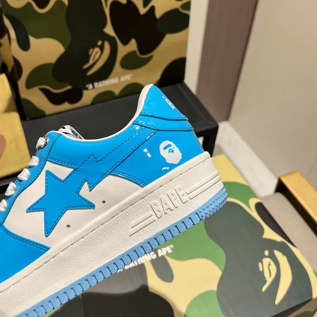 A Bathing Ape BAPE STA Sneakers Lifestyle Bleu et Blanc avec Logo d'Étoile 3