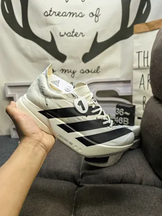 Adidas Beige Black Sculpted Midsole Three Stripes Lifestyle Sneakers 5
