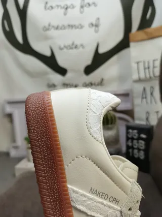 Adidas Beige Brown Low-Top Gum Sole Lifestyle Sneakers 3