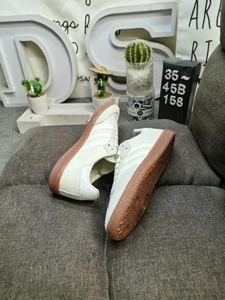 Adidas Beige Brown Low-Top Gum Sole Lifestyle Sneakers 6