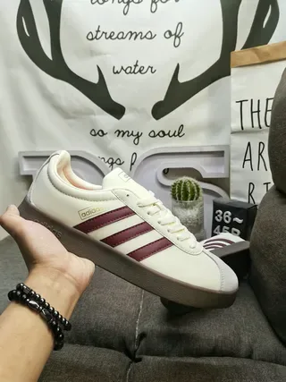 Adidas Beige Burgundy Low-Top Leather-Like Upper Lifestyle Sneakers 5