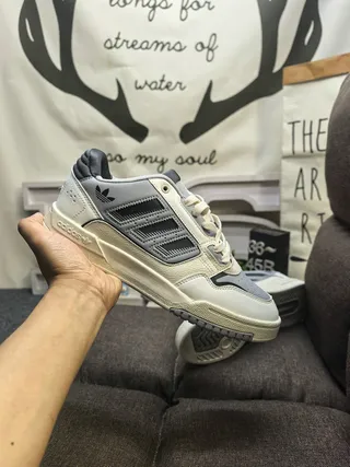 Adidas Beige Navy Low-Top Padded Collar Lifestyle Sneakers 5