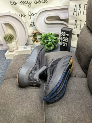 Adidas Black and Gray Mesh Lifestyle Sneakers 6