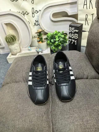 Adidas Black Beige Leather Upper Three Off-White Stripes Lifestyle Sneakers 10
