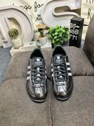Adidas Black Beige Metallic Leather Upper Perforated Toe Box Lifestyle Sneakers 10