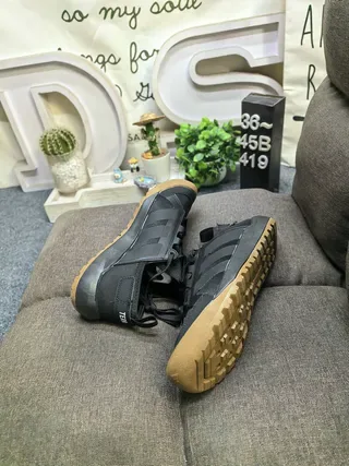 Adidas Tênis Lifestyle Preto e Marrom Low-Top com Cadarços 6