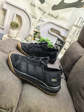 Adidas Tênis Lifestyle Preto e Marrom Low-Top com Cadarços 7