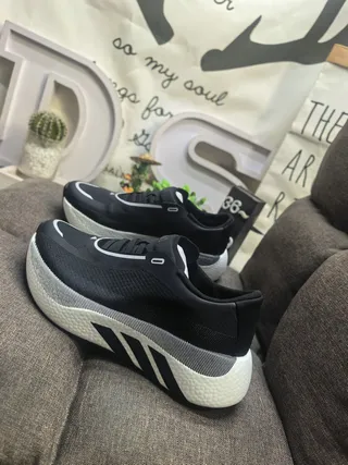 Adidas Black White Knit Mesh Upper Sculpted Foam Midsole Lifestyle Sneakers 7