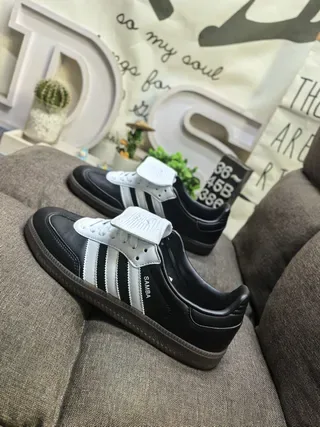 Adidas Black White Laceless Low-Top Leather Upper Lifestyle Sneakers 7