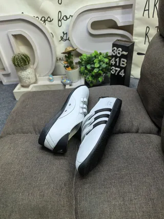 Adidas Black White Low-Top Lace-Up Lifestyle Sneakers 6