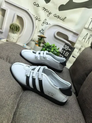 Adidas Black White Low-Top Lace-Up Lifestyle Sneakers 7