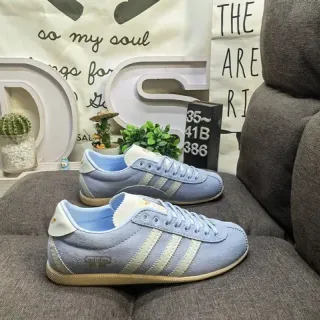 Adidas नीला भूरा सuede ऊपरी तीन पट्टी साइड पैनल लाइफस्टाइल स्नीकर