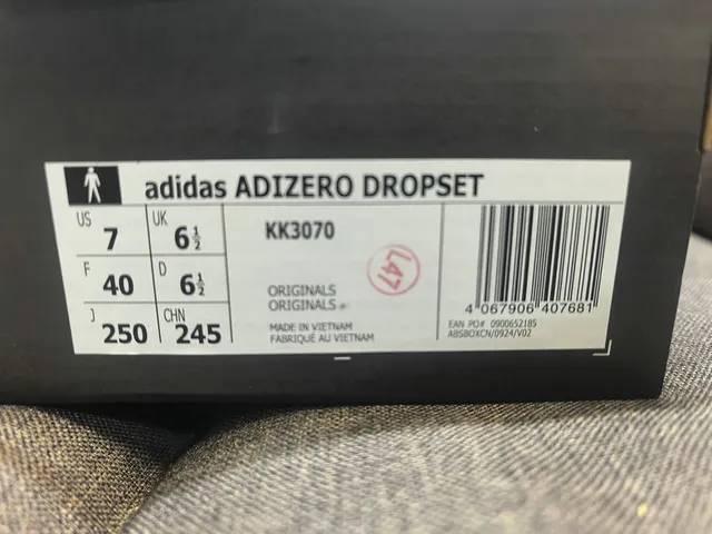 Adidas Blue Green Low-Profile Gradient Upper Lifestyle Sneakers 2
