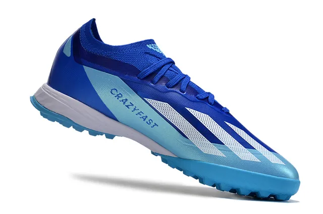 Adidas Chaussures de football à empeineta en maille, lacets asymétriques, coupe basse pour herbe artificielle couleur bleue 2