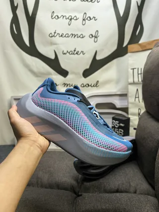 Adidas Blue Multicolor Wave-Patterned Knit Upper Gradient Mesh Paneling Lifestyle Sneakers 5