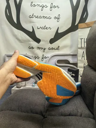 Adidas Chaussures Running Bleu Orange tige mesh ingénierie overlay de trois rayures métalliques 4