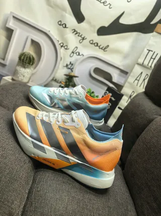 Adidas Chaussures Running Bleu Orange tige mesh ingénierie overlay de trois rayures métalliques 7