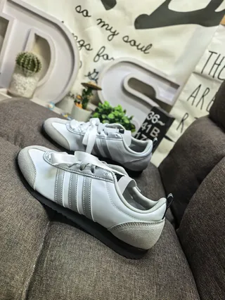 Adidas Campus Pale Blue and White Lifestyle Sneakers 17