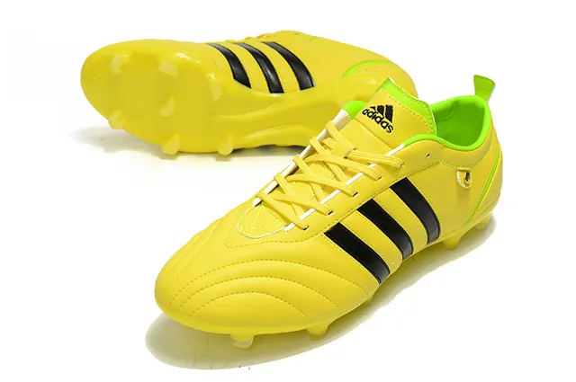 Adidas Copa Mundial Noir Blanc Or Firm-Ground Chaussures de football 17