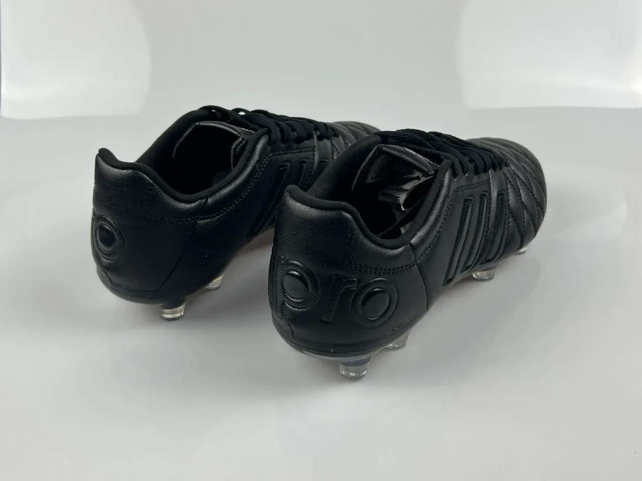 Adidas Copa Pure Chaussures de football Cuir matelassé noir pour terrain ferme 2