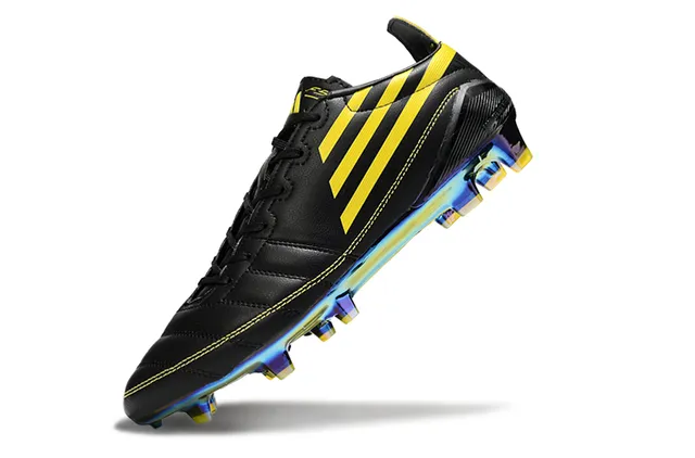 Adidas Copa Pure Black Yellow Iridescent Chaussures de football pour terrain ferme 3
