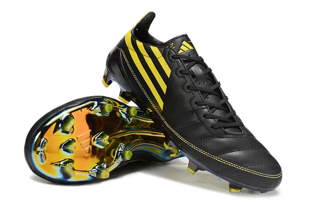 Adidas Copa Pure Black Yellow Iridescent Chaussures de football pour terrain ferme 4