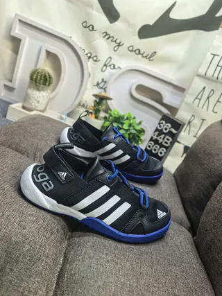 Adidas Sandales Casual Gris et Orange Lacets Ouvertes à l'orteil Supérieure en Maille 9