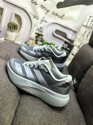 Adidas Gris Blanc Malla En Couches Et Synthétique Supérieur Large Sculpté Semelle De Plateforme Chaussures Lifestyle 7