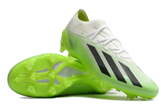 Adidas 绿白 低帮 合成鞋面 霓虹青柠 外底 硬地 足球鞋 4