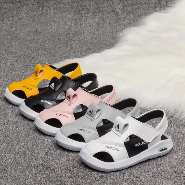 Adidas Crianças Sandálias Casuais Brancas e Pretas 3