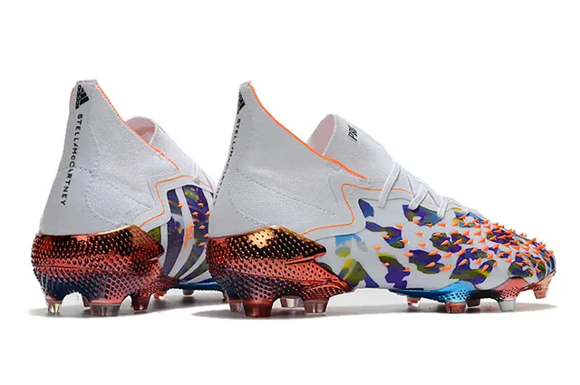 Adidas Multicolore Blanc Bas Ajustement Chaussette Partie Supérieure Impression Abstraite Camo Sol Ferme Chaussures de Football 19