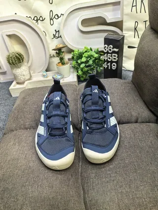 Adidas Navy and White Perforated Stripe Lifestyle Sneakers 10