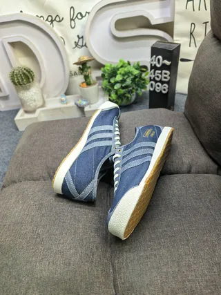 Adidas Navy White Denim Upper Three-Stripe Paneling Lifestyle Sneakers 6