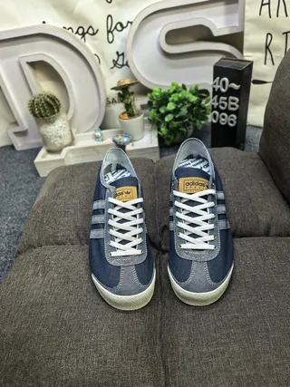 Adidas Navy White Denim Upper Three-Stripe Paneling Lifestyle Sneakers 10