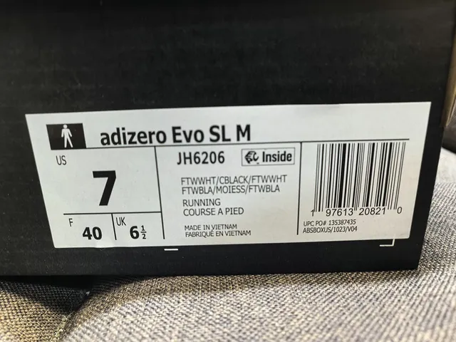 Adidas Tênis de Corrida com Upper de Malha Perfurada Rosa e Preto, Sola Sculpted Lightstrike Pro 12