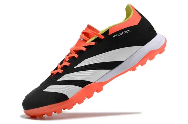 Adidas Predator Chaussures de Football Turf Noir et Orange Low-Cut Upper Synthétique Clous Coniques 3