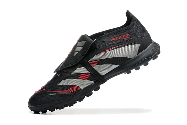 Adidas Predator Preto Vermelho Low-Cut Upper Sintético Turf Sapatos de Futebol 5