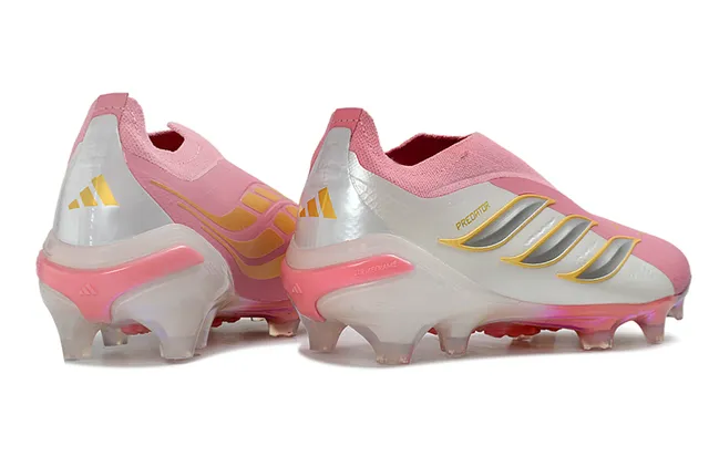 Adidas Predator 粉白 低帮 合成革面 虹彩全息鞋跟 人工草地足球鞋 15