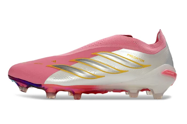 Adidas Predator 粉白 低帮 合成革面 虹彩全息鞋跟 人工草地足球鞋 17