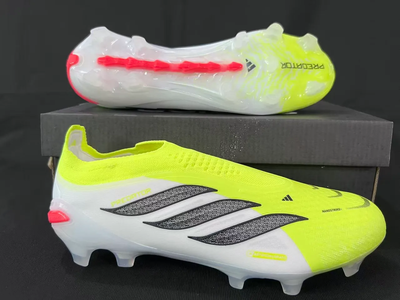 Adidas Predator Yellow White Lacingless Knit Upper Asymmetrical Collar Firm-Ground Soccer Shoes 7