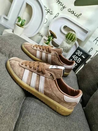 Adidas Samba Brown Beige Suede Upper Three White Stripes Lifestyle Sneakers 7