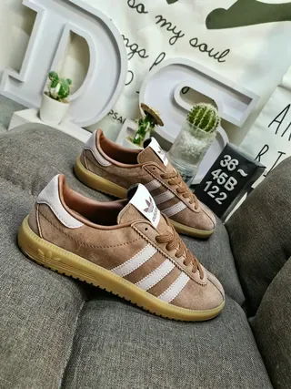 Adidas Samba Brown Beige Suede Upper Three White Stripes Lifestyle Sneakers 9