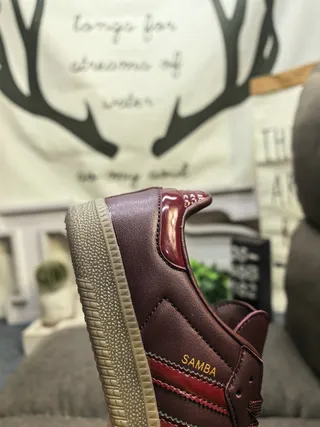 Adidas Samba Burgundy Gold Leather Upper Gum Rubber Sole Lifestyle Sneakers 3